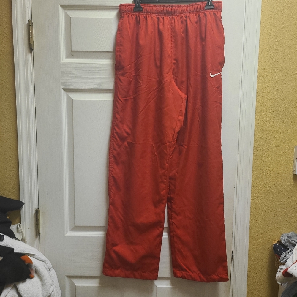 Nike Dri-Fit Fleece Pants. Red. Men's size Large